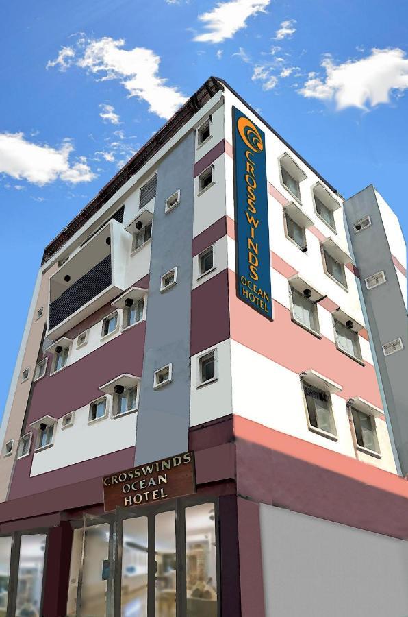 Crosswinds Hotel Paranaque City Kültér fotó